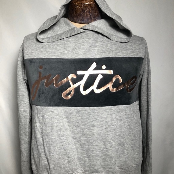 Womens Gray Justice Sweater. Size 14/16 - Picture 2 of 7